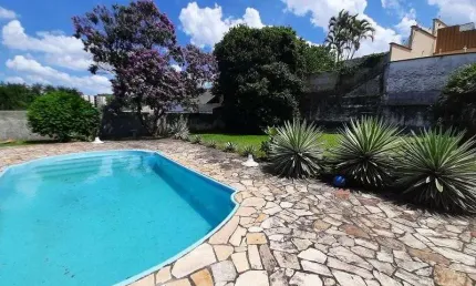 Casa com 3 quartos à venda no Saguaçu, Joinville 