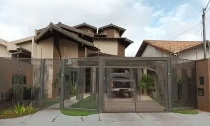 Casa com 3 quartos para alugar na Rua José Cangussu, Parque Dallas, Campo Grande