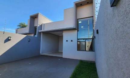 Casa com 3 quartos à venda na Avenida São Nicolau, Vila Santa Luzia, Campo Grande