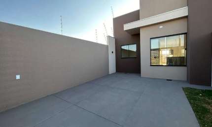 Casa Térrea com suíte e gourmet - acabamento diferenciado.