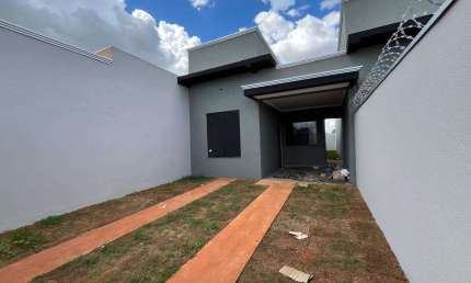 Casa com 1 quarto à venda na Rua Marcos Junqueira Reis, Loteamento Bela Laguna, Campo Grande