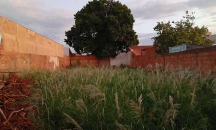 Terreno à venda na Rua Doutor Meireles, Monte Castelo, Campo Grande