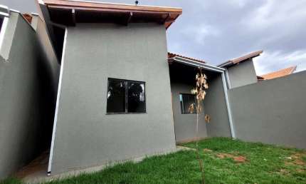 Casa a venda com uma suite e um quarto bairro Caiobá
