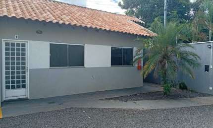 Casa em condomínio fechado com 1 quarto à venda na Rua Carlos Gomes, Monte Castelo, Campo Grande