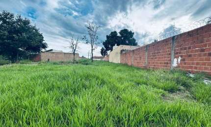 Terreno à venda na Rua Enedina Pereira Ferreira, Parque Residencial Rita Vieira, Campo Grande