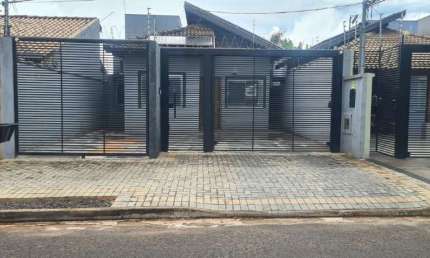 Casa com 3 quartos à venda na Rua Doutor Adeir Ávila de Andrade, Parque Residencial Rita Vieira, Campo Grande