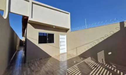 Casa com 2 quartos à venda na Rua Santa Elvira, Jardim Alto São Francisco, Campo Grande