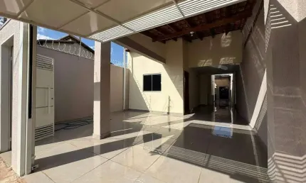 Casa com 2 quartos para alugar na Rua Rio da Prata, Jardim Tijuca, Campo Grande