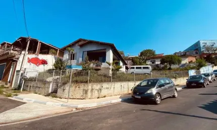 Casa com 2 dormitórios à venda, 223 m² por R$ 2.000.000,00 - Vila Ipanema - Mairiporã/SP