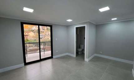 Sala para alugar por R$ 2.100,00/mês - Centro - Mairiporã/SP