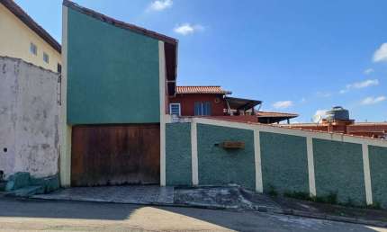 Casa com 2 dormitórios para alugar por R$ 1.370/mês - Jardim Carpi - Mairiporã/SP