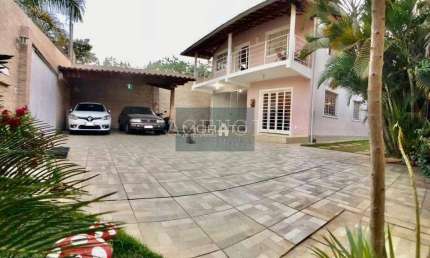 Casa com 5 quartos à venda na Alameda das Garças, Cabral, Contagem