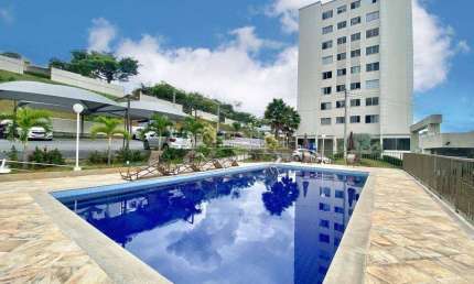 Apartamento de 2 quartos com elevador no Bairro Cabral