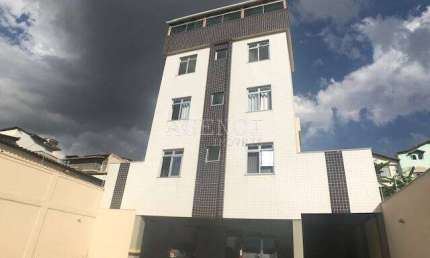 Apartamento de 2 quartos com área privativa no bairro Santa maria.