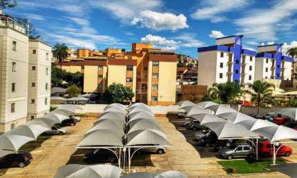 Apartamento de 3 quartos com suíte no bairro Camargos