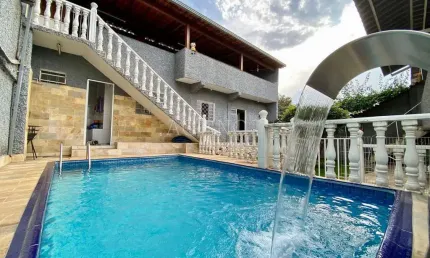 Casa com 5 quartos à venda na Rua Emílio de Menezes, Santa Maria, Belo Horizonte