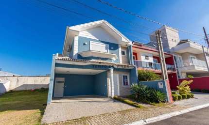 Sobrado com 4 dormitórios à venda, 211 m² por R$ 990.000 - Umbará - Curitiba/PR