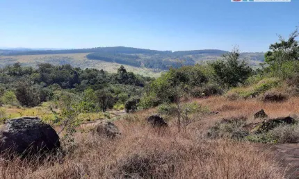 Sítio com 1 dormitório à venda, 24500 m² por R$ 850.000,00 - Chácara Alpina  - Valinhos/SP