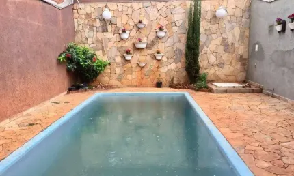 Casa com 3 dormitórios à venda, 156 m² por R$ 440.000,00 - Jardim Antártica - Ribeirão Preto/SP