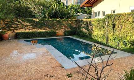Sobrado para venda em Jardim Botânico de 434.00m² com 4 Quartos, 4 Suites e 2 Garagens