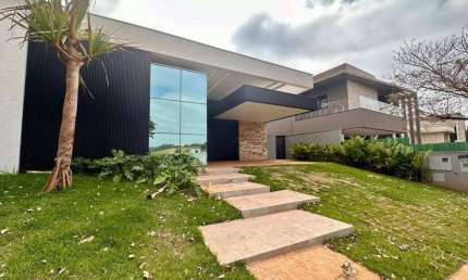 Casa de Condomínio para venda em Condomínio Alphaville I de 267.00m² com 3 Quartos, 3 Suites e 4 Garagens
