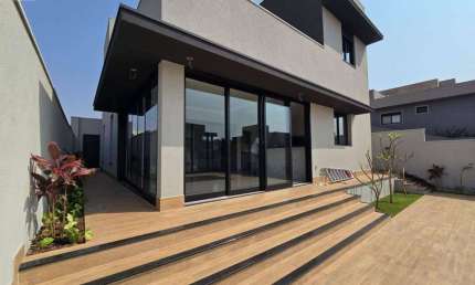 Casa de Condomínio para venda em Condomínio Terras De Florença de 274.00m² com 4 Quartos, 4 Suites e 4 Garagens