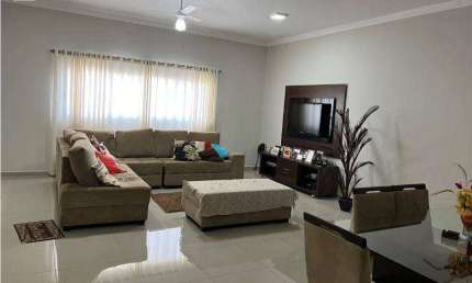 Casa de Condomínio para venda em Portal Da Mata de 150.00m² com 3 Quartos, 3 Suites e 4 Garagens