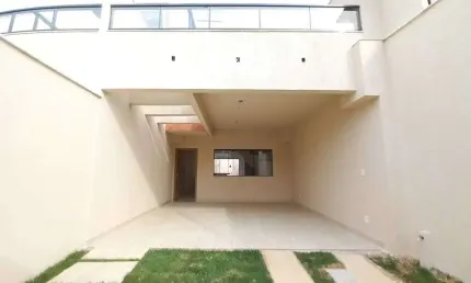 Casa à venda no bairro São João Batista (Venda Nova) em Belo Horizonte/MG
