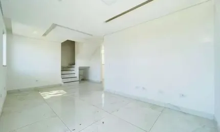 Casa à venda no bairro Etelvina Carneiro em Belo Horizonte/MG