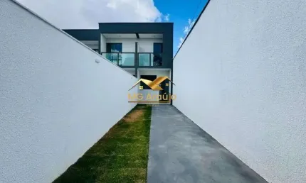 Casa com 2 quartos à venda na Rua Brasilianita, Candelária, Belo Horizonte