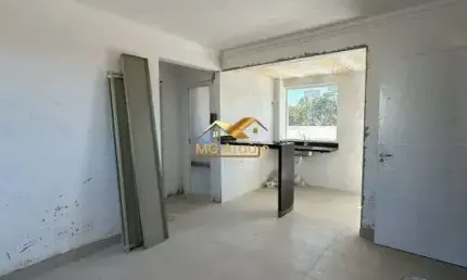 Apartamento com Área Privativa, 02 Quartos, São João Batista, BH.