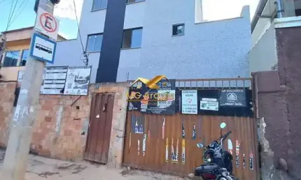 Apartamento com Área Privativa, 03 Quartos, Santa Monica, BH