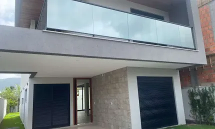 Casa com 3 quartos à venda na Rua Mário Avancini, 20, Lagoa da Conceição, Florianópolis, 220 m2 por R$ 2.500.000
