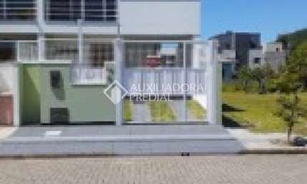 Casa com 3 quartos à venda na Rua Valdeci Izidro da Silveira, 148, Ribeirão da Ilha, Florianópolis, 153 m2 por R$ 1.370.000