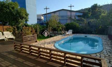 Casa com 4 quartos à venda na Servidão Honorato Manoel Gonçalves, 51, Morro das Pedras, Florianópolis, 120 m2 por R$ 1.600.000