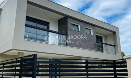 Casa com 3 quartos à venda na Rua Auroreal, 268, Campeche, Florianópolis, 180 m2 por R$ 1.450.000