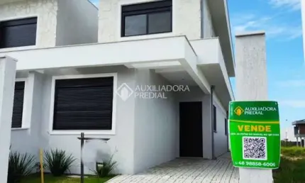 Casa com 3 quartos à venda na Rua Jardim dos Eucaliptos, 600, Campeche, Florianópolis, 162 m2 por R$ 1.650.000