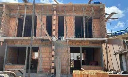 Casa com 2 quartos à venda na Rua Armando Martins Schnorrenberger, 6, Forquilhas, São José, 85 m2 por R$ 380.000