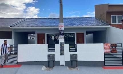 Casa com 3 quartos à venda na Rua Lidorcina Cândida Pereira, 3, Forquilhas, São José, 92 m2 por R$ 460.000