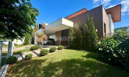 Casa com 4 quartos à venda na Carlos Drummond de Andrade, 61, Lagoa da Conceição, Florianópolis, 455 m2 por R$ 5.290.000