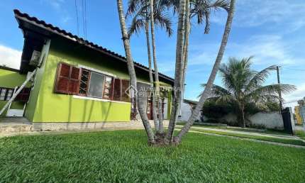 Casa com 4 quartos à venda na Servidão Irineu Noé da Silva, 74, Ribeirão da Ilha, Florianópolis, 280 m2 por R$ 639.000