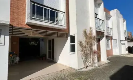 Casa com 3 quartos à venda na Rua Camarinhas, 128, Campeche, Florianópolis, 119 m2 por R$ 954.000
