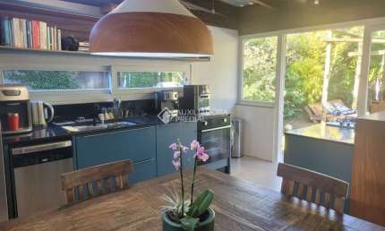 Casa com 3 quartos à venda na Rodovia Doutor Antônio Luiz Moura Gonzaga, 900, Rio Tavares, Florianópolis, 170 m2 por R$ 2.100.000