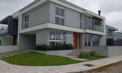 Casa com 3 quartos à venda na Rodovia Doutor Antônio Luiz Moura Gonzaga, 3138, Rio Tavares, Florianópolis, 194 m2 por R$ 2.700.000
