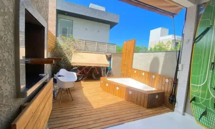 Casa com 3 quartos à venda na servidão araçá da praia, 79, campeche, florianópolis, 121 m2 por r$ 1.150.000