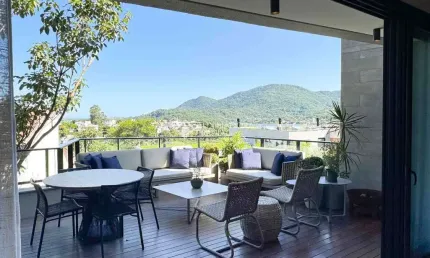Casa em condomínio fechado com 3 quartos à venda na Rua Laurindo Januário da Silveira, 954, Lagoa da Conceição, Florianópolis, 234 m2 por R$ 4.200.000
