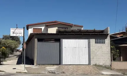 Casa com 3 quartos à venda na Avenida Salgado Filho, 251, São Leopoldo, Caxias do Sul, 140 m2 por R$ 1.900.000