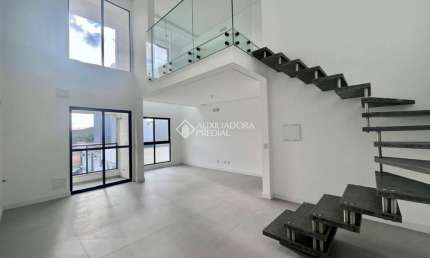 Loft com 1 quarto à venda na Rua Cedro Rosa do Sul, 47, Ribeirão da Ilha, Florianópolis, 62 m2 por R$ 695.000