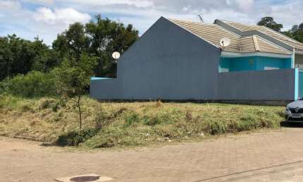 Terreno à venda na Anibaldo Lenhardt, 104, Lomba da Palmeira, Sapucaia do Sul, 240 m2 por R$ 159.000