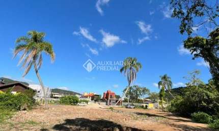 Terreno à venda na Servidão Antônio José das Chagas, Rio Tavares, Florianópolis, 777 m2 por R$ 915.000